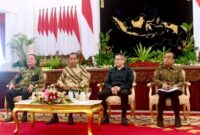 Presiden Joko Widodo beraudiensi dengan Paguyuban Sosial Marga Tionghoa Indonesia (PSMTI) di Istana Negara. (Instagram.com/@sekretariat.kabinet) 