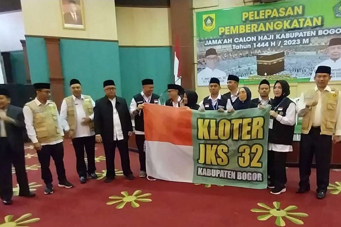 440 Calon Haji Kloter 32 Kembali Diberangkatkan Pemdakab Bogor. (Dok. Jabarprov.go.id) 