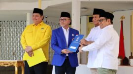 Ketua Umum Partai Gerindra Prabowo Subianto bersama Ketuam Umum Partai Golkar Airlangga Hartarto, Ketua Umum ZUlkifli Hasan dan Ketua Umum PKB Muhaimin Iskandar. (Dok. Tim Media Prabowo Subainto)