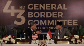 Menteri Pertahanan RI Prabowo Subianto melakukan pertemuan dengan Menteri Pertahanan Malaysia Dato’ Seri Utama Haji Mohamad Bin Haji Hasan. (Dok. Tim Media Prabowo) 